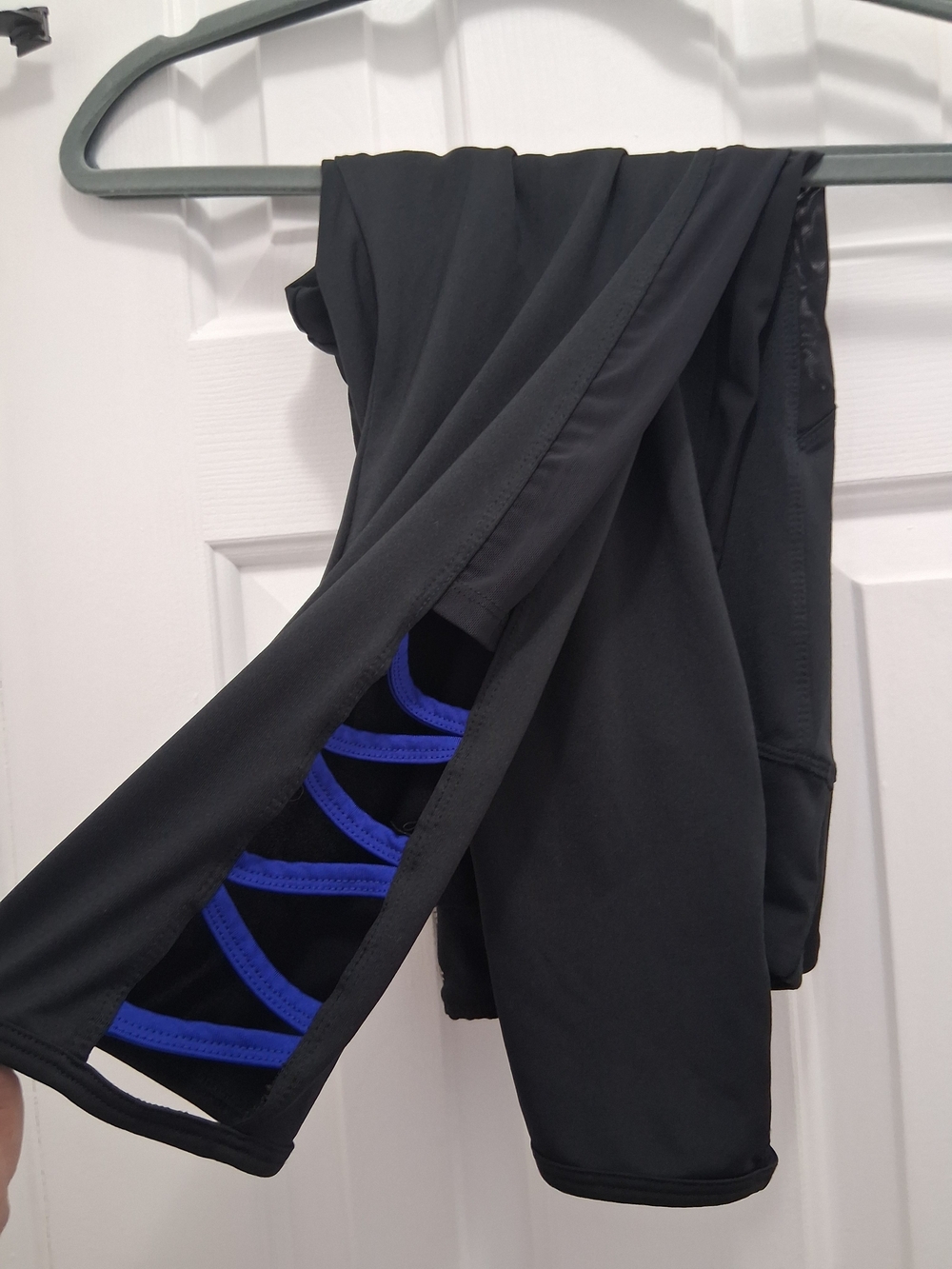 Women's Black Capris - XL